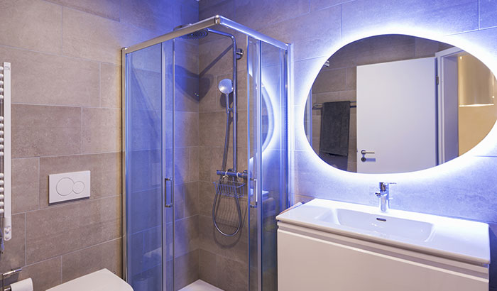 LED Mirrors for Vanities: Latest Designs and Features